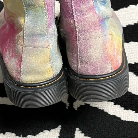 DR. MARTENS 1460 Pascal Suede Lace Up Boot in Tie Dye Size 6 - Picture 9 of 10